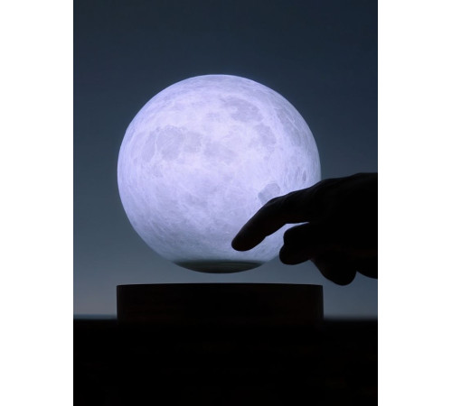 Левитирующая луна MoonFlight с деревянной подставкой