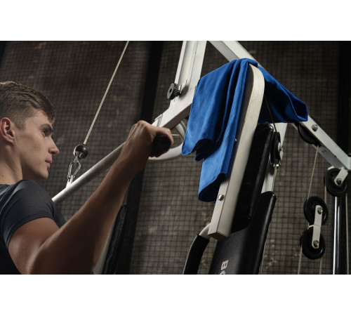 Спортивное полотенце Vigo Medium, красное