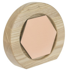 Стела Constanta Light, с бронзовым шестигранником